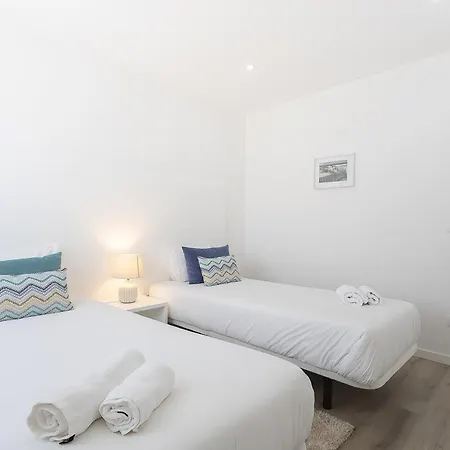 Vila Vane Salir de Porto